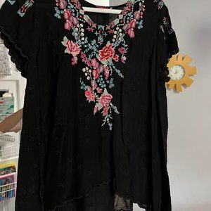 Johnny Was embroidered black tunic size large